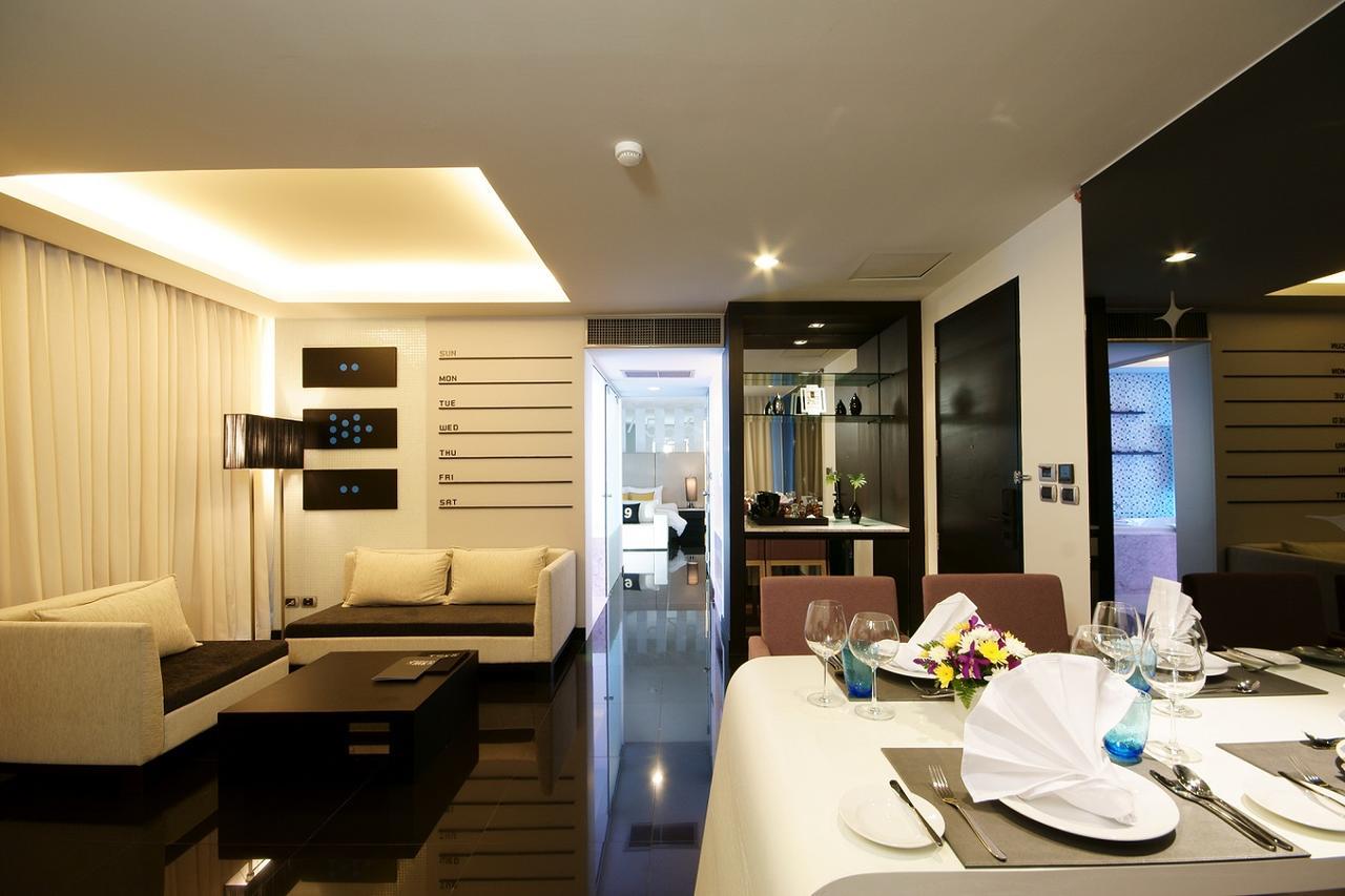 Tsix5 Hotel Pattaya Bagian luar foto